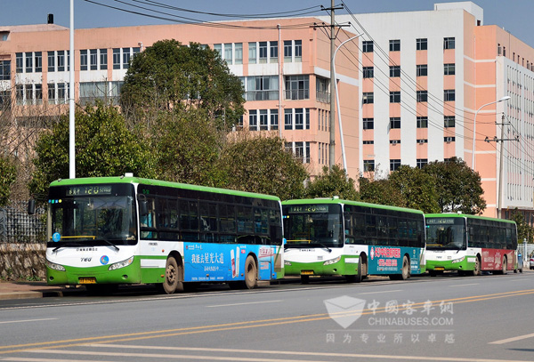 目前在龍驤巴士120路上運營的首批中車時代電動新能源車