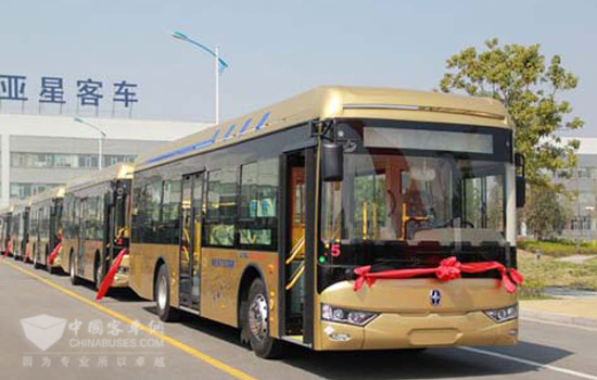 40臺(tái)亞星新能源公交車(chē)助力青島綠色交通