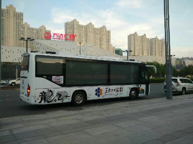 ZK5151XZS1型宇通廣告車，購(gòu)車單價(jià)104萬(wàn)，現(xiàn)因急需用錢，每臺(tái)50萬(wàn)超低價(jià)轉(zhuǎn)