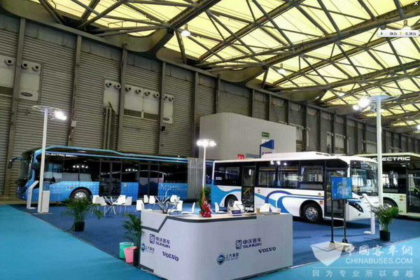 BUS EXPO 2017上?？蛙囌箌申沃客車展臺(tái)