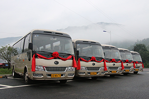 天臺(tái)山景區(qū)·宇通客車 高端公商務(wù)車T7批量交車儀式