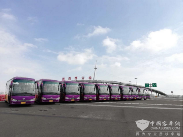 蘇州金龍海格客車服務(wù)港珠澳大橋