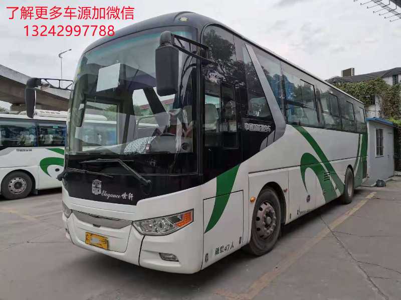 國(guó)四47座氣囊中門(mén)中通油電客車(chē)