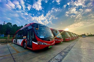 成都：投放120輛“升級(jí)版”銀隆新能源公交
