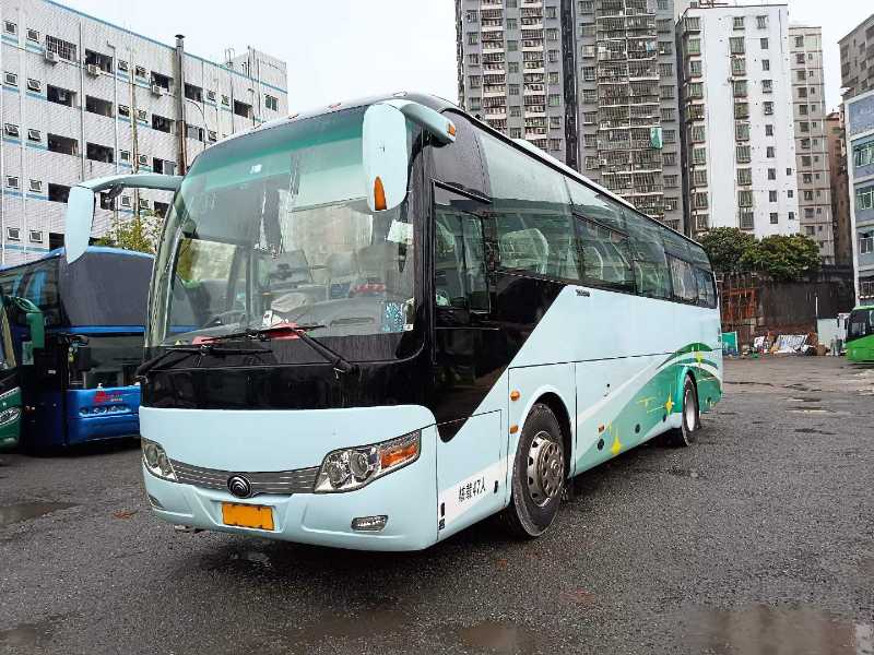 2011年6月 同款三臺47座有營運檔案車況超新宇通客車