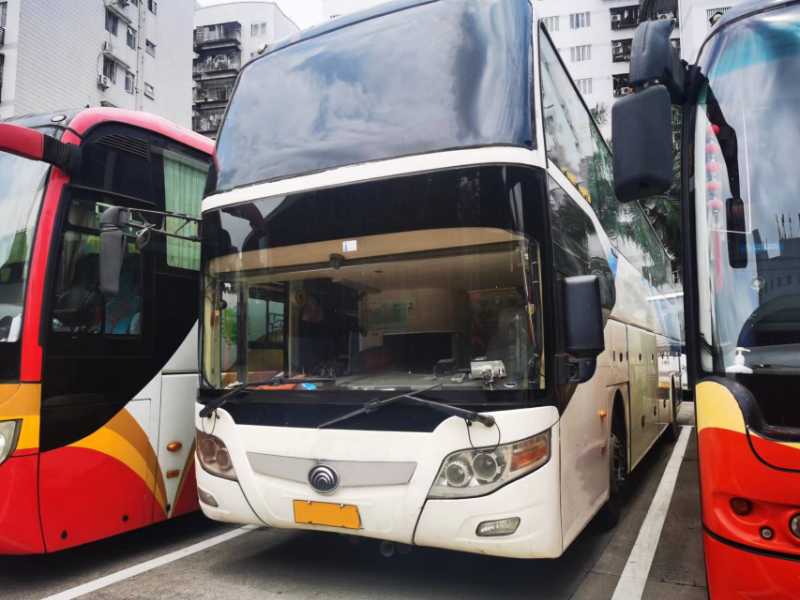 2015年2月 55座有營運轉(zhuǎn)籍氣囊中門暖氣宇通6126客車