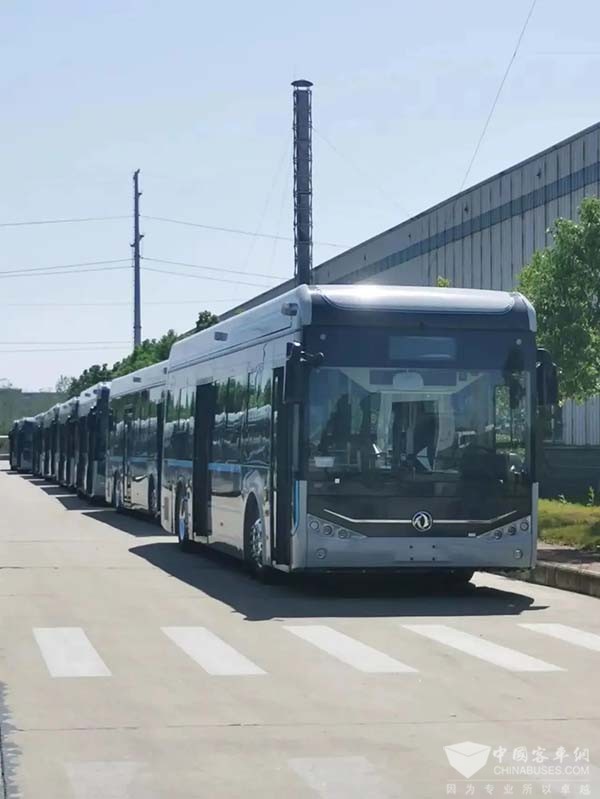 東風(fēng)汽車股份 東風(fēng)天翼 純電動(dòng) 低地板城市客車