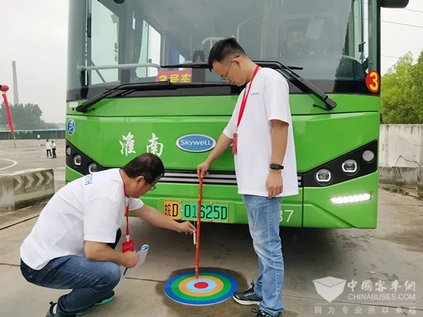 開沃新能源汽車 新能源公交車 淮南公交 駕駛員 職業(yè)技能競賽