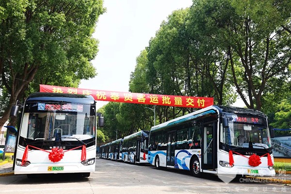 申沃客車 九系客車 奉賢客運(yùn) 智能網(wǎng)聯(lián) 純電動客車