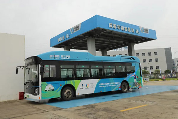 秉承綠色低碳 億華通氫燃料電池客車助力大運(yùn)會(huì)