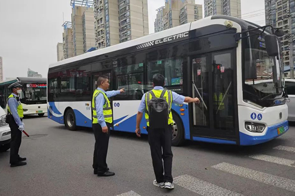 安全行車的重要性 公交駕駛員應(yīng)當(dāng)具備哪些安全行車措施？