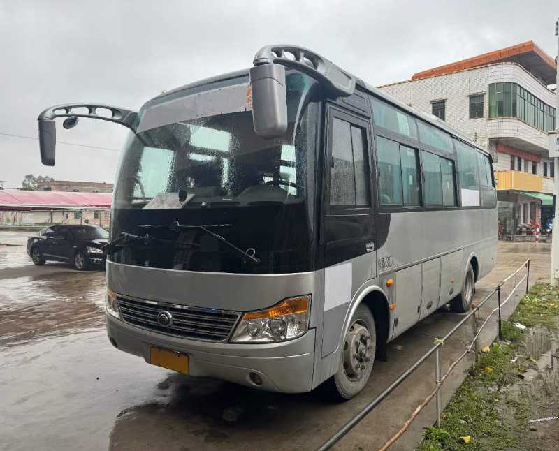 2019年1月 粵牌國(guó)五30座有暖氣可提雙檔宇通6752客車(chē)