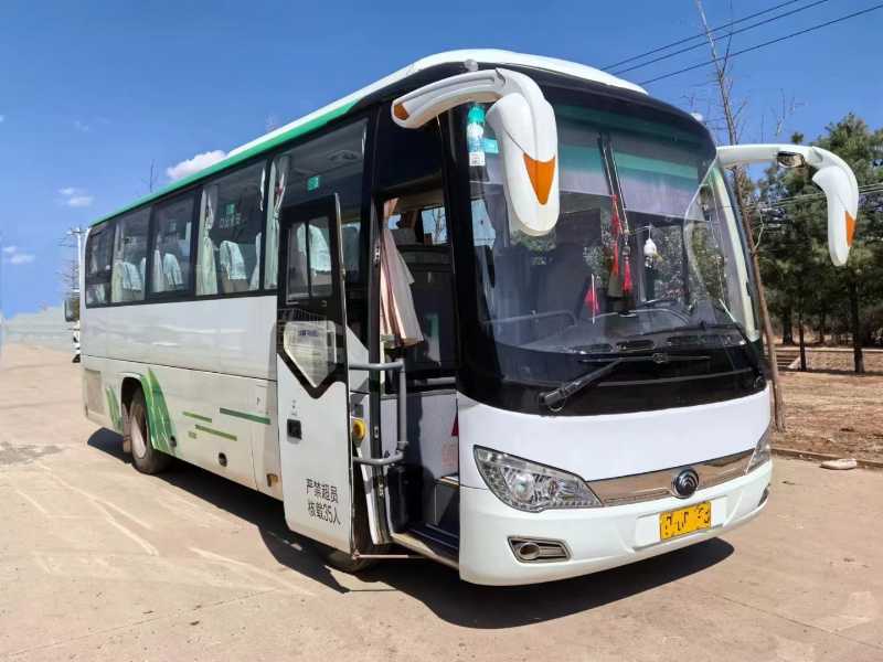 可提雙檔國(guó)五35座精品車(chē)況宇通6876氣囊車(chē)