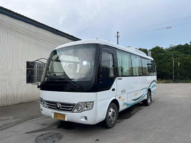 2022年9月 兩臺國六26座非營運(yùn)宇通6729客車 