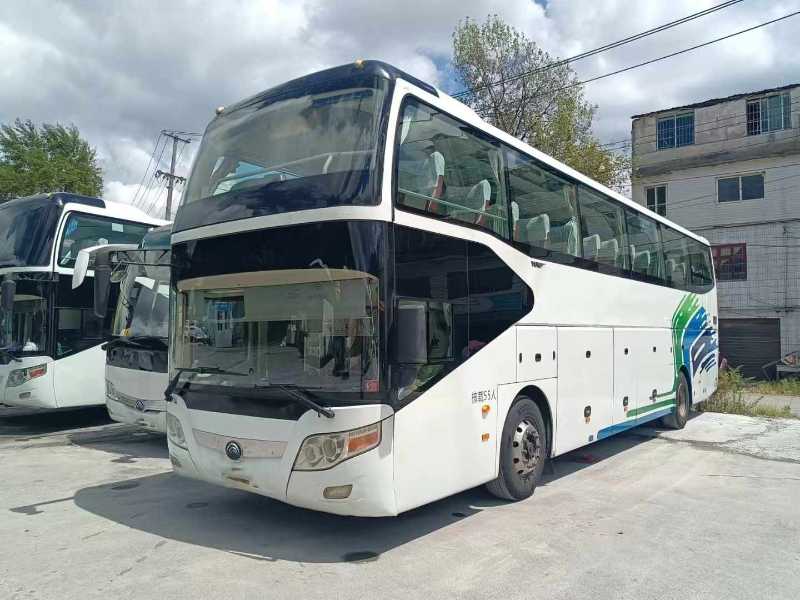 兩臺(tái)國四55座宇通6126可提雙檔旅游車 