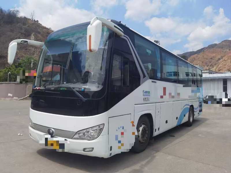  國(guó)五39座宇通6109氣囊中門(mén)車(chē) 