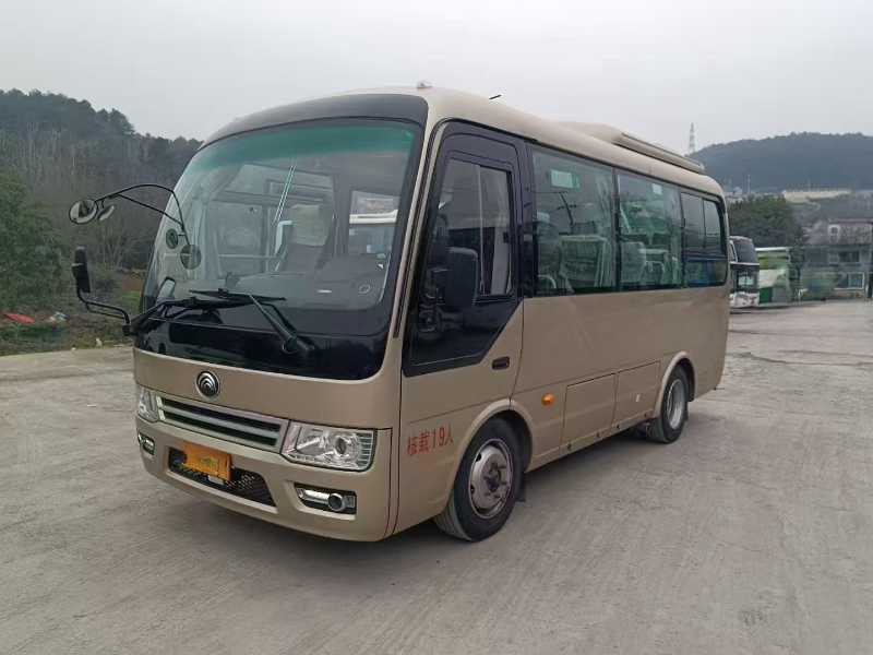 2021年11月 國六19座中型B照可開宇通6609型客車