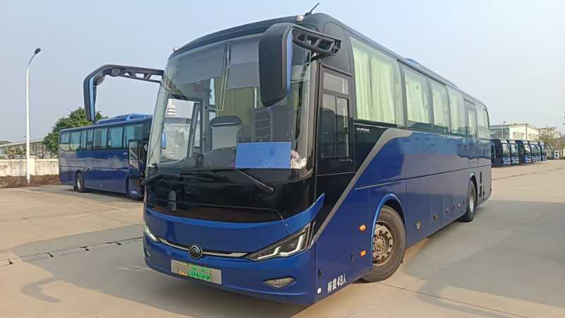 2022年6月上牌兩臺(tái)粵牌48座有公告宇通6117新能源氣囊電車(chē)