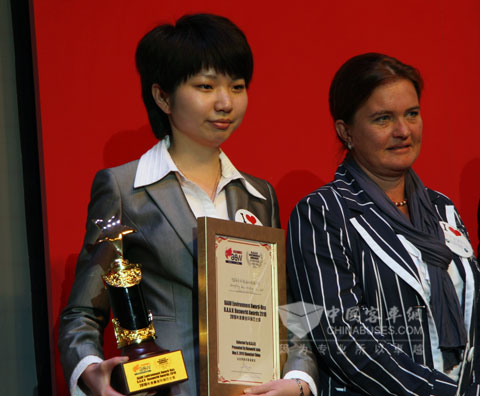 宇通客車ZK6125EGAA榮獲2010世界客車聯(lián)盟年度最佳環(huán)保巴士獎