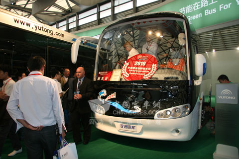  宇通ZK6100EGAA獲得2010年度最佳創(chuàng)新客車獎(jiǎng) 