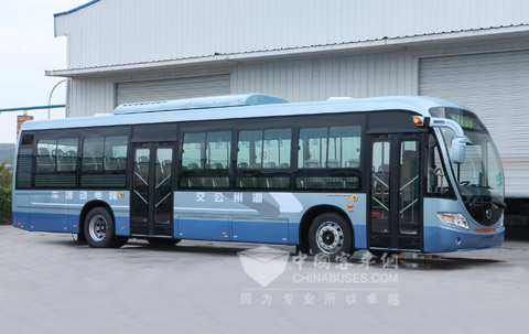 恒通為湖州公交打造的首輛純電動(dòng)客車