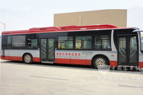 中通12米增程式客車(chē)LCK6121GEV