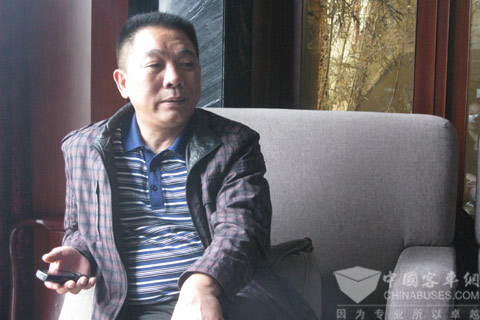 湖南衡陽汽車運輸集團有限公司機務(wù)副總經(jīng)理顏學(xué)詩