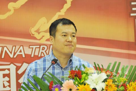 青年汽車(chē)集團(tuán)副總裁、金華青年汽車(chē)制造有限公司總裁鄭健