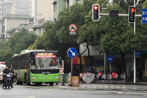  恒通LNG客車助陣郴州公交低碳運(yùn)營