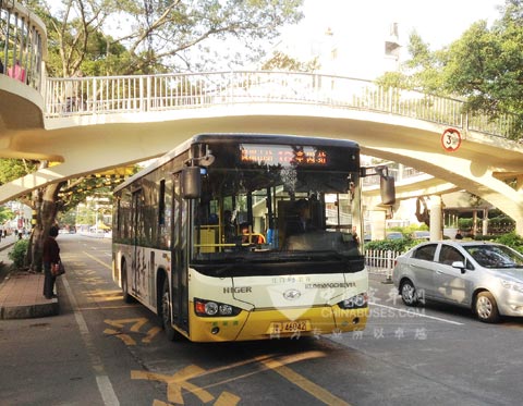 江門公汽海格新能源車輛在運(yùn)行