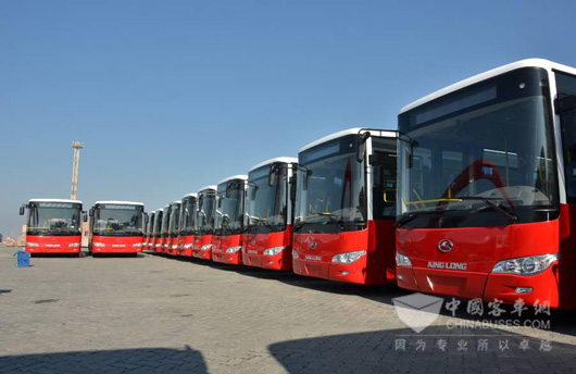 2014年底311輛大金龍XMQ6127G公交車交付伊拉克——中國制造再獲海外市場(chǎng)認(rèn)可