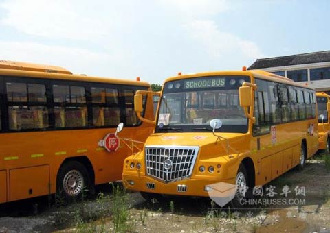 校車閑置，因市場(chǎng)調(diào)研不足？