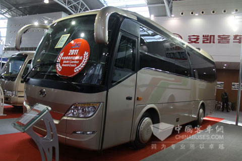 安凱HFF6903KZ-8經(jīng)典高端商務(wù)客車