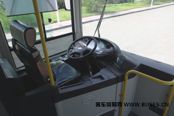 黃海DD6129CHEV5N公交車（天然氣/電混動國五24-37座）