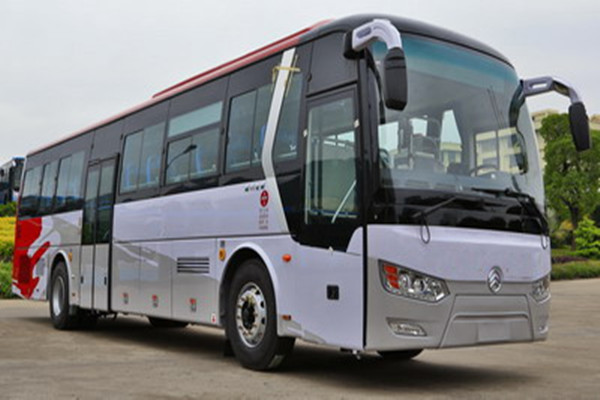 金旅XML6122JHEVA5C公交車（柴油/電混動國五24-57座）