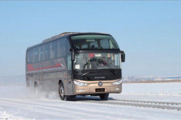 福田歐輝BJ6122U8BKB-1客車（柴油國四24-57座）