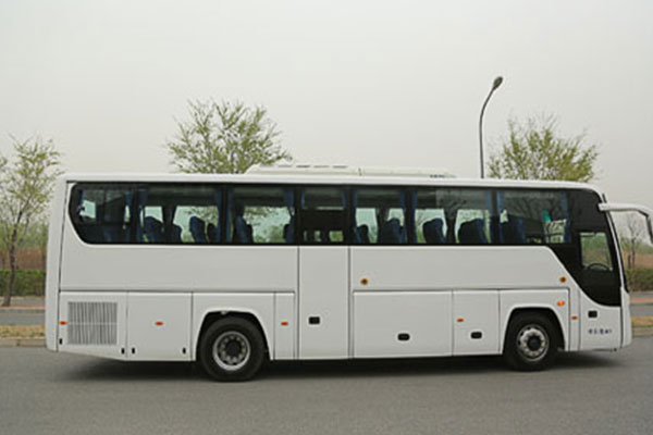 福田歐輝BJ6113U8MHB-5客車（柴油國五24-50座）