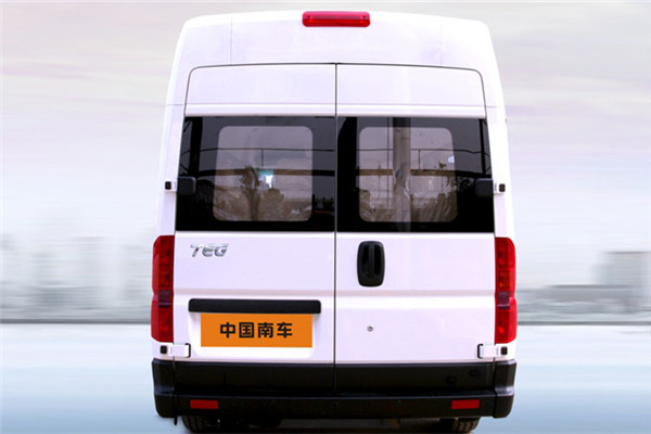 中車時(shí)代電動(dòng)TEG6600EV04客車（純電動(dòng)10-17座）