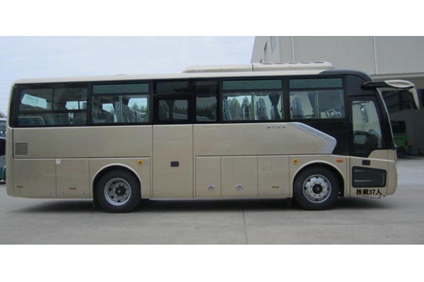 金旅XML6887J15E客車（柴油國五24-39座）