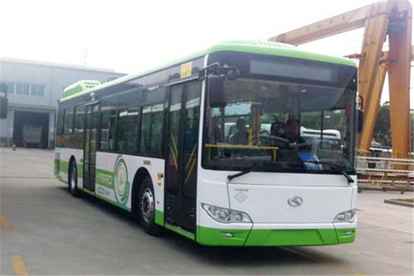 金龍XMQ6119AGCHEVN56插電式公交車（天然氣/電混動(dòng)國五10-46座）