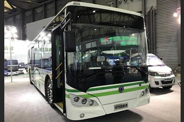 申龍SLK6109UEBEVN1公交車（純電動10-40座）