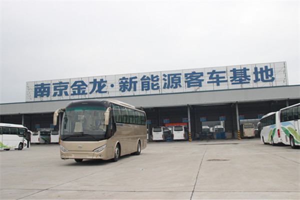 南京金龍NJL6107BEV4客車（純電動(dòng)24-47座）