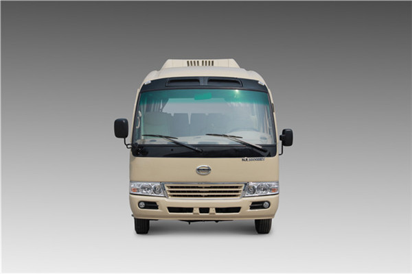 南京金龍NJL6806BEV12客車（純電動24-31座）