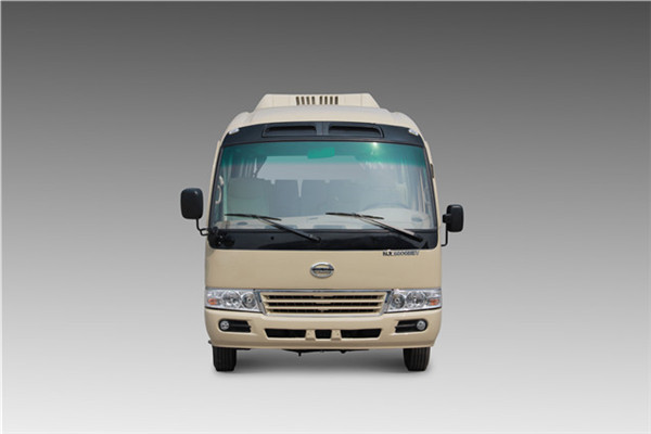 南京金龍NJL6820BEVG1公交車（純電動(dòng)24-35座）