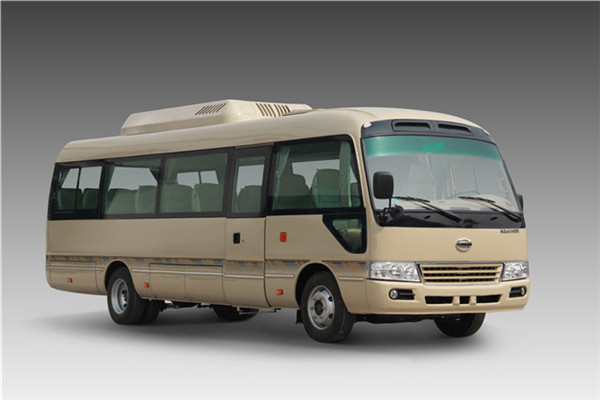 南京金龍NJL6820BEV1客車（純電動24-35座）