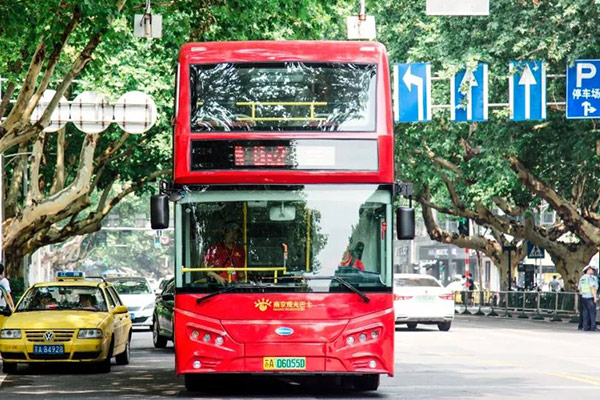 南京金龍NJL6100GSEV1雙層公交車（純電動(dòng)11-59座）