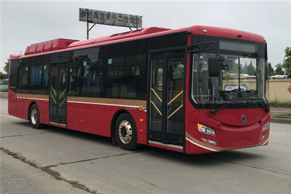 申龍SLK6121UBEVX1低地板公交車（純電動(dòng)19-40座）