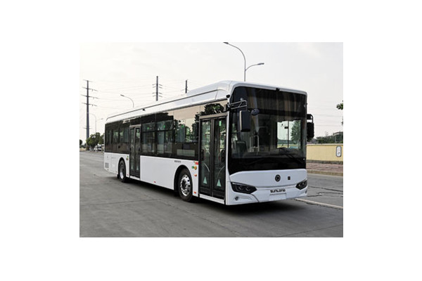 申龍SLK6125UBEVP1低地板公交車（純電動(dòng)22-40座）