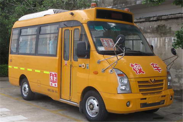 五菱GL6554XQ小學(xué)生專用校車（柴油國五10-19座）