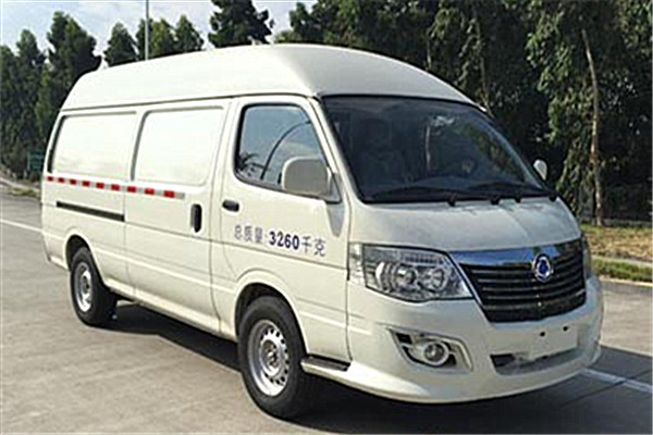 申龍SLK5030XXYE0BEV01廂式運(yùn)輸車(chē)（純電動(dòng)2座）